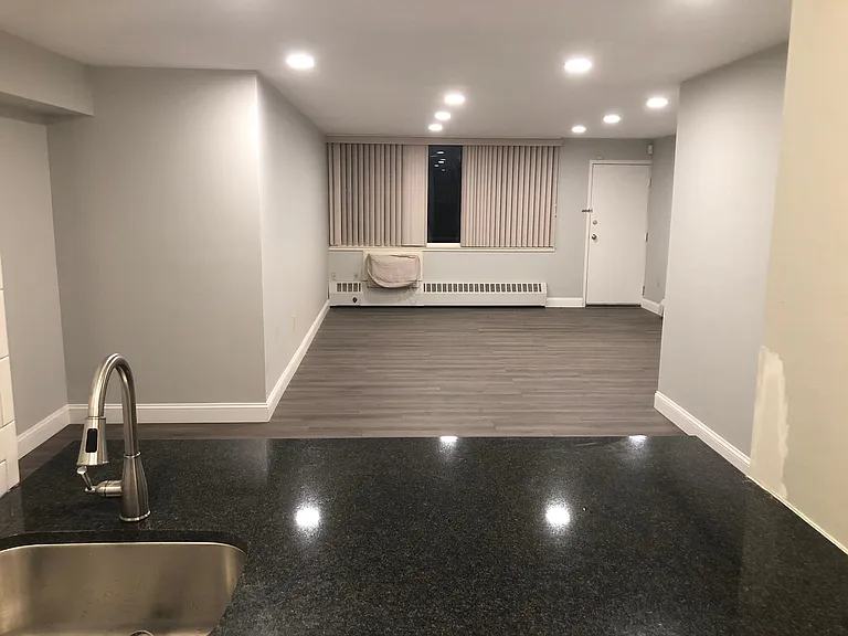 25 Ellsworth St #1 — Photo 14