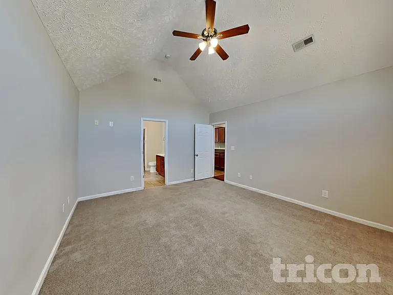 3479 Melrose Dr — Photo 8