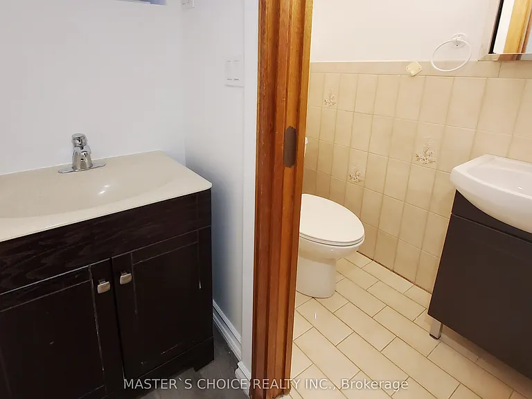 367 Blue Grass Blvd #LOWER — Photo 10