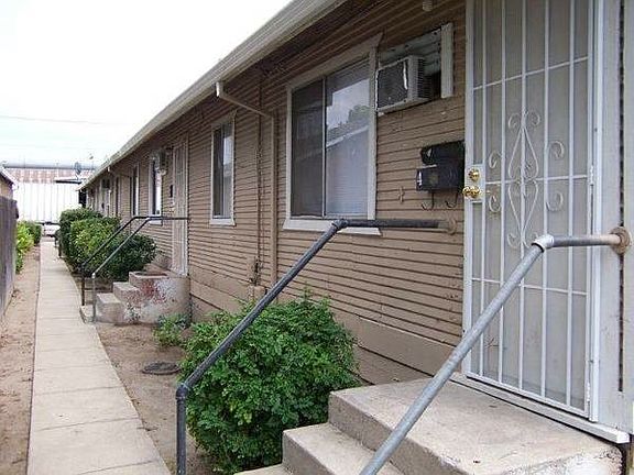 2nd image of 813 S Sacramento St APT 3