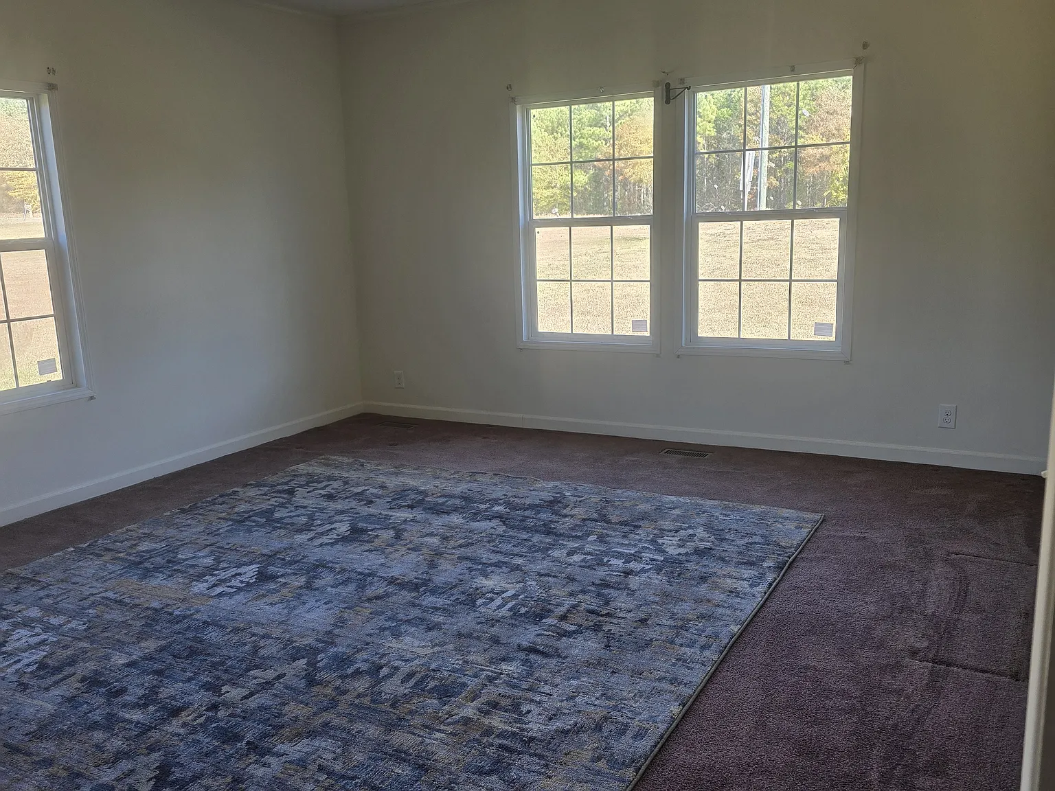 4 bed, 2040 sqft, $2,000 — Photo 4