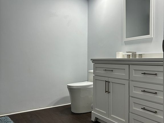 5th image of 6201 SW 37th Way