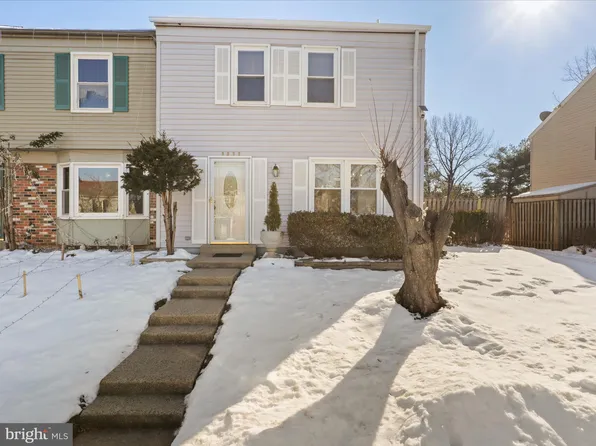 9022 Miles Pl, Manassas, VA 20110