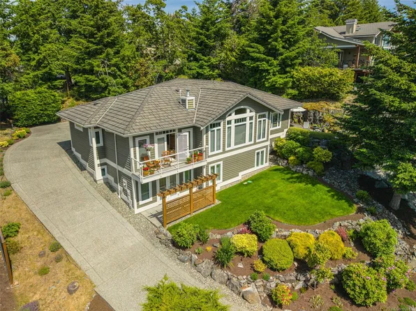 3355 Rockhampton Rd, Nanaimo, BC V9P 9H5