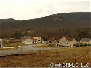 2nd image of 146 N Crab Meadow Dr