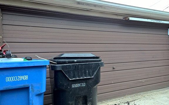 3rd image of 5608 S Maplewood Ave