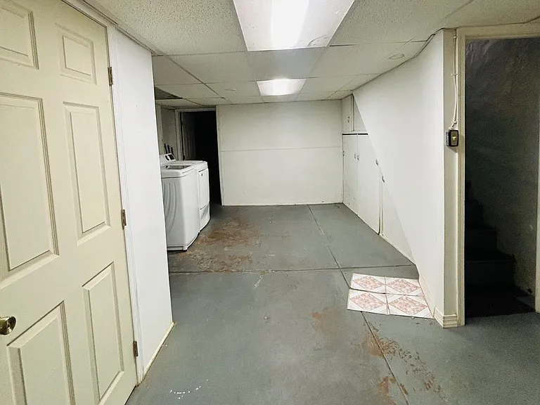 244 Huntley Rd — Photo 18