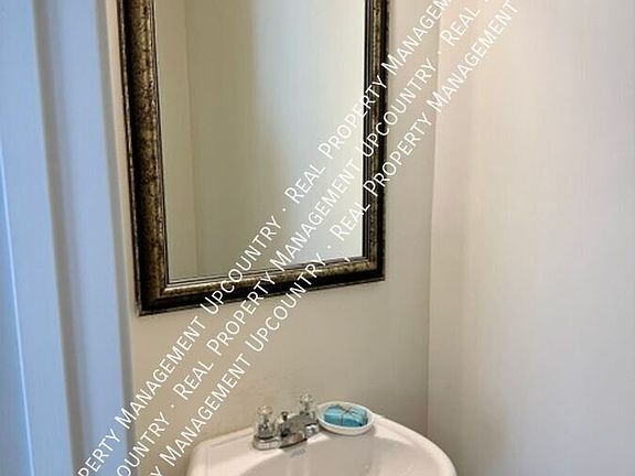 5th image of 1106 Downing Bluff Dr