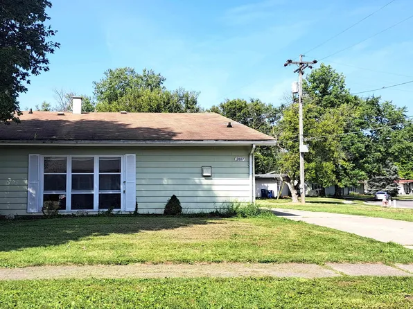 2807 Castle Ct, Peru, IN 46970