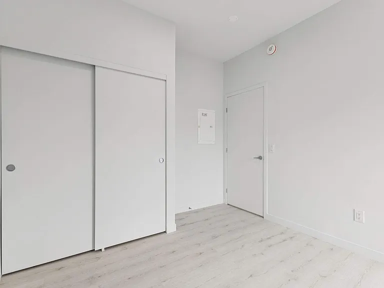 26 McArthur Ave — Photo 11