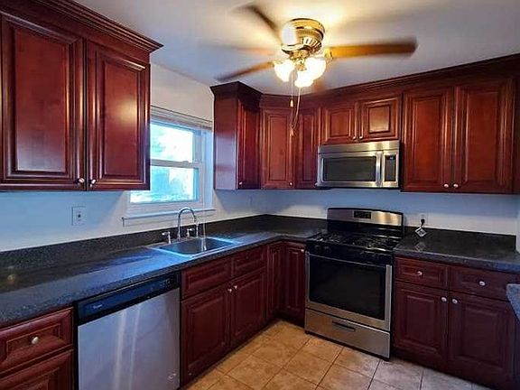 3rd image of 2-34 Virginia Dr #A