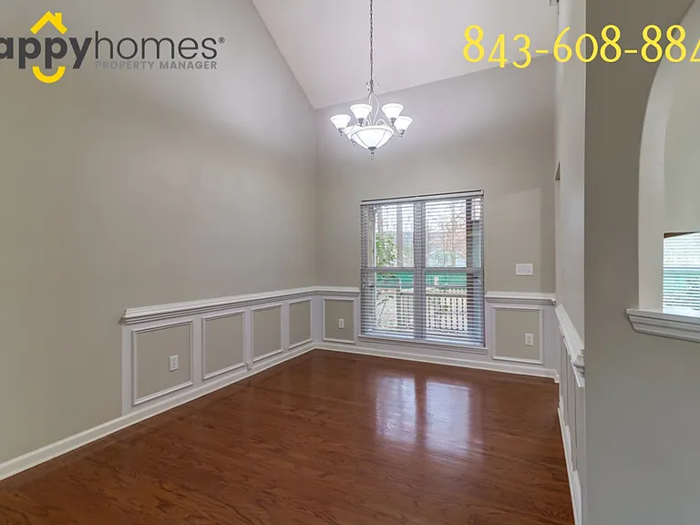 7896 Sabalridge Dr — Photo 11