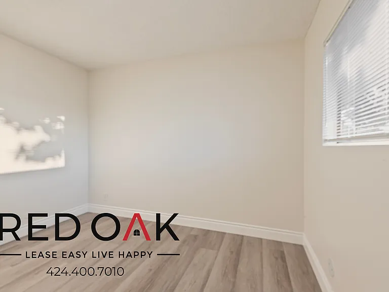 10920 Ramona Blvd #L — Photo 10