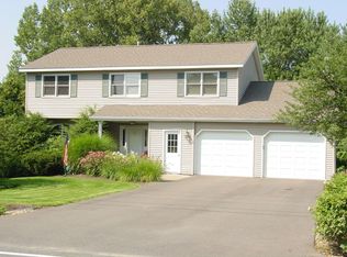 162 Forts Ferry Rd, Latham, NY 12110