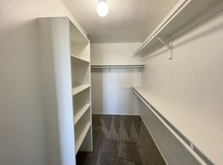 Las Kivas, Albuquerque, NM 87111