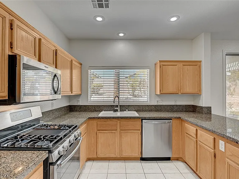 10474 Precliffs Ct — Photo 15