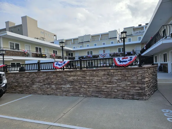 415 E Atlanta Ave #105, Wildwood, NJ 08260