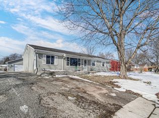 768 Devonshire Rd, Valparaiso, IN 46385