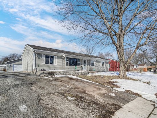 768 Devonshire Rd, Valparaiso, IN 46385