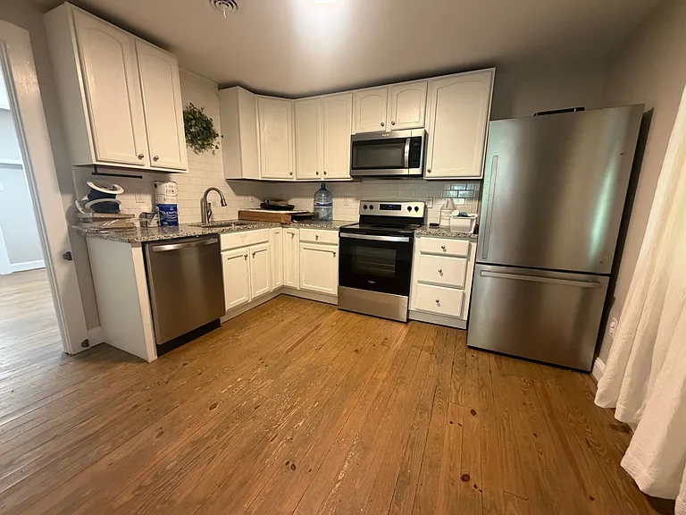 718 Confederate Ave — Photo 11