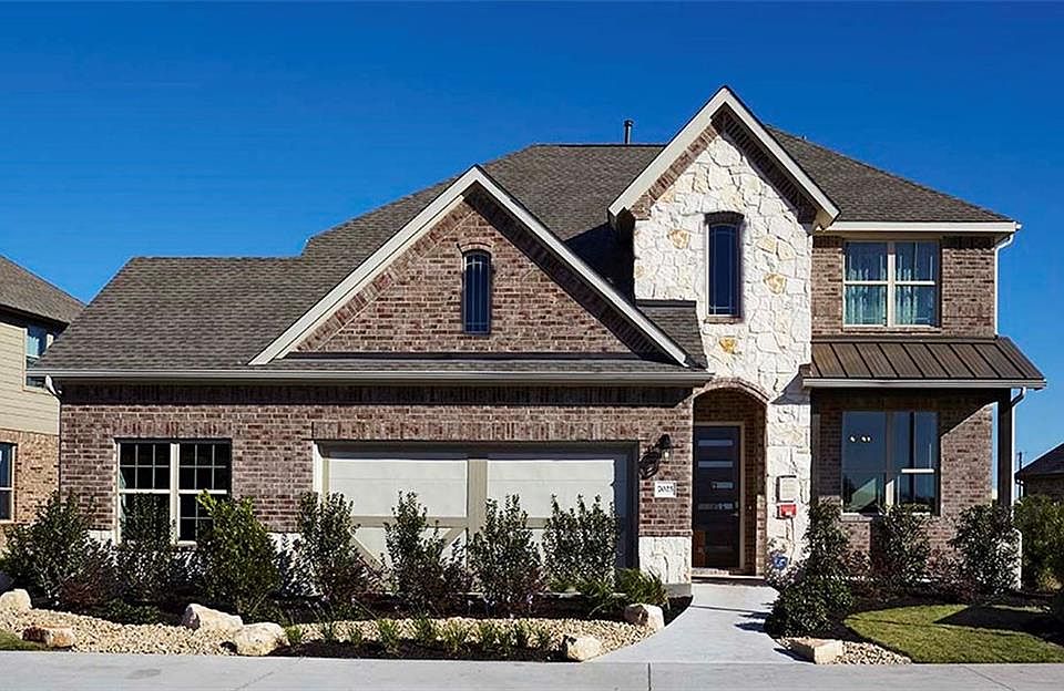 1st image of 7025 Leonardo Dr