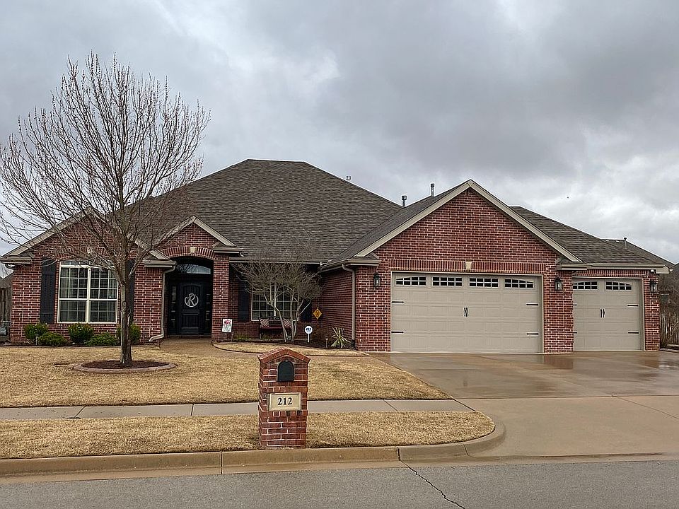 1st image of 212 Pepper Grass Ct