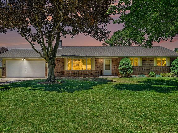 2nd image of 1549 Trebor Rd