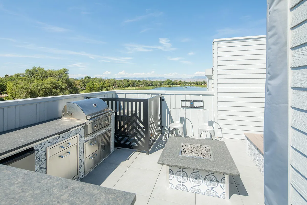 Building Photo - 3101 W 47th Ave #5