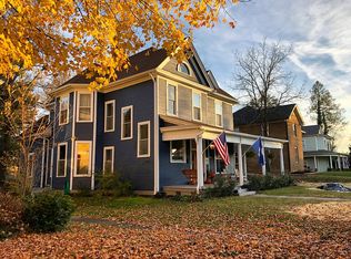 225 Solar St, Bristol, VA 24201