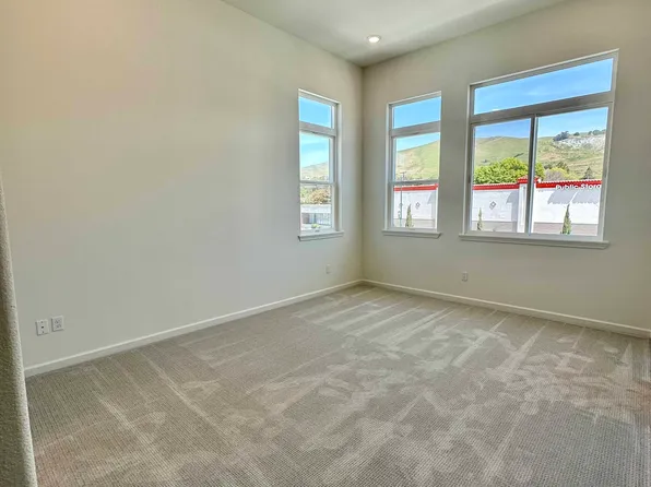29800 Mission Blvd #11, Hayward, CA 94544