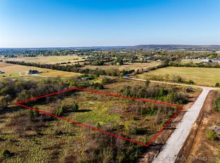 19 W 195th St S, Mounds, OK 74047