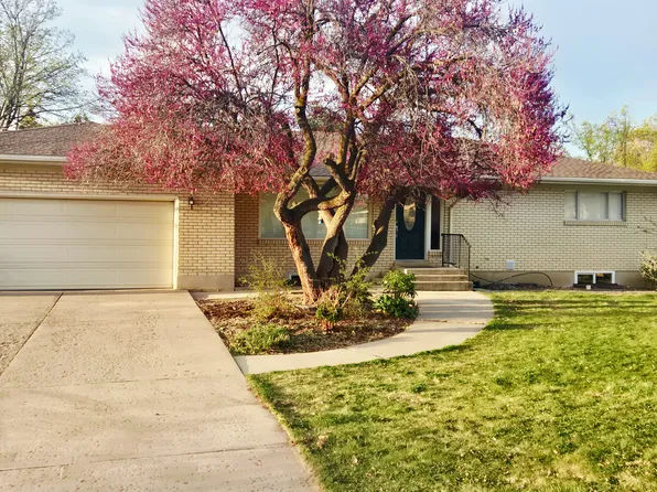 431 E 100 S, Hyrum, UT 84319