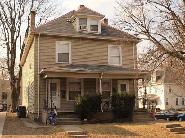 69 E Lane