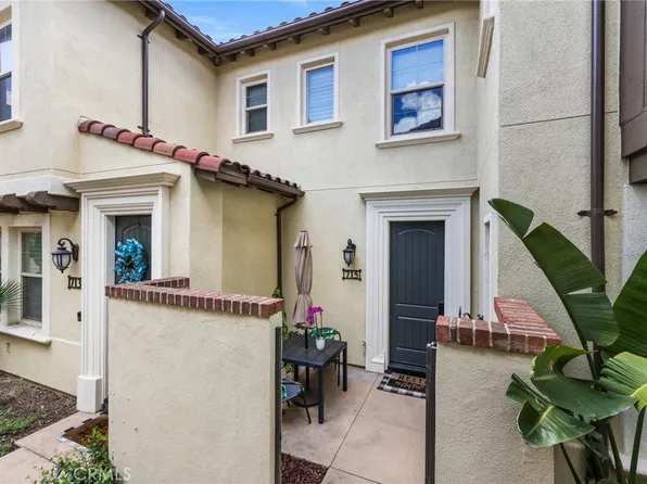 715 E Valencia St, Anaheim, CA 92805