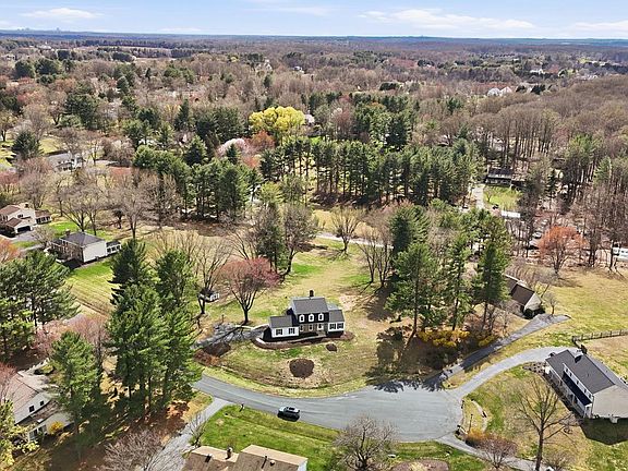 3rd image of 14512 Bellmeade Ln