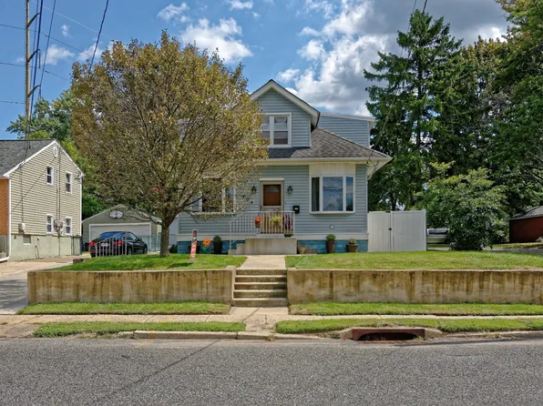 404 Bell Rd, Mount Ephraim, NJ 08059