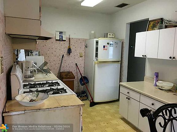 3rd image of 3397 NW 18th Ct