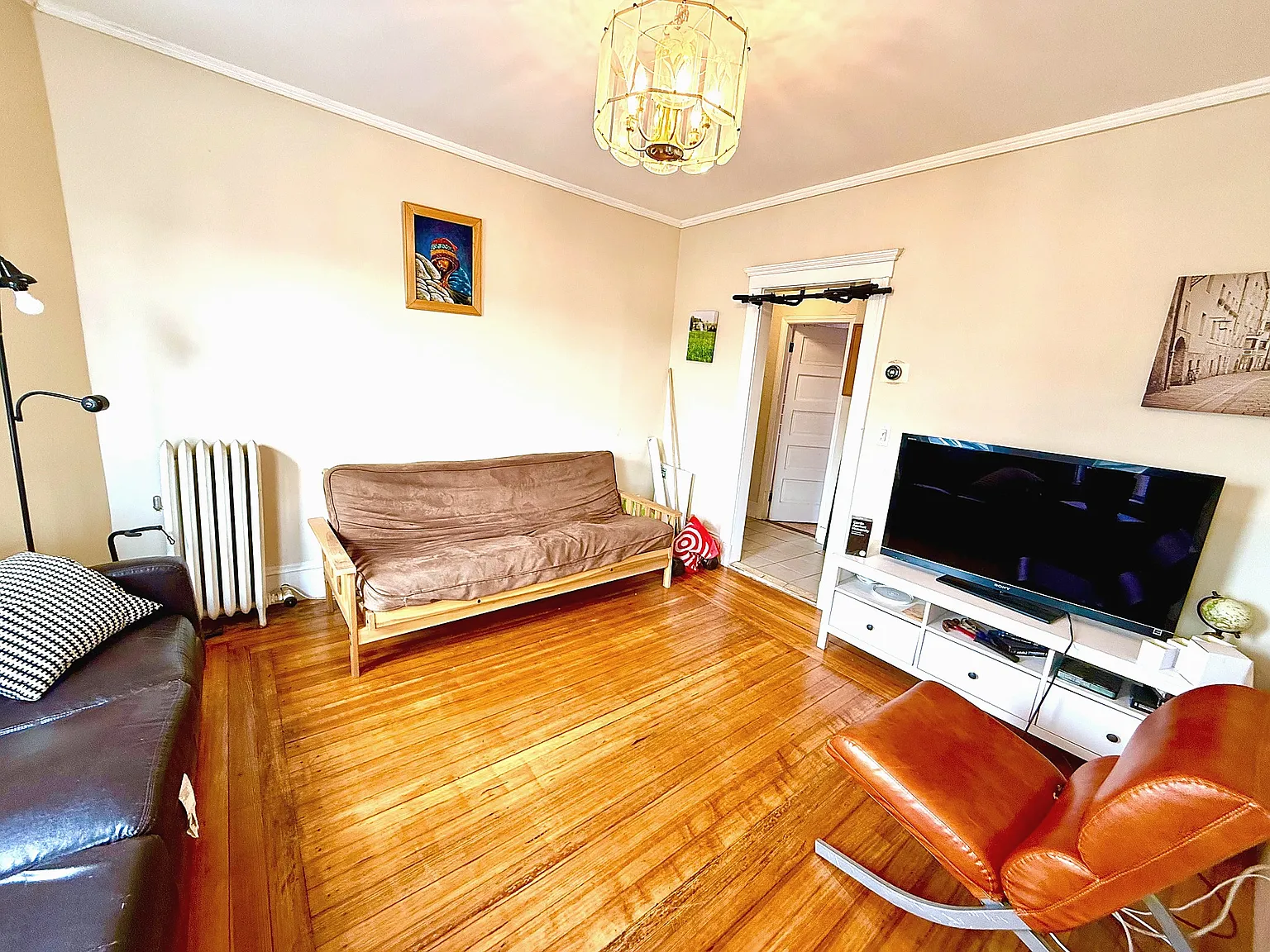 112 Willis Avenue — Photo 2