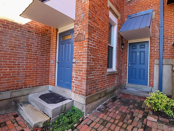 2nd image of 2144 Saint James Ave APT 2