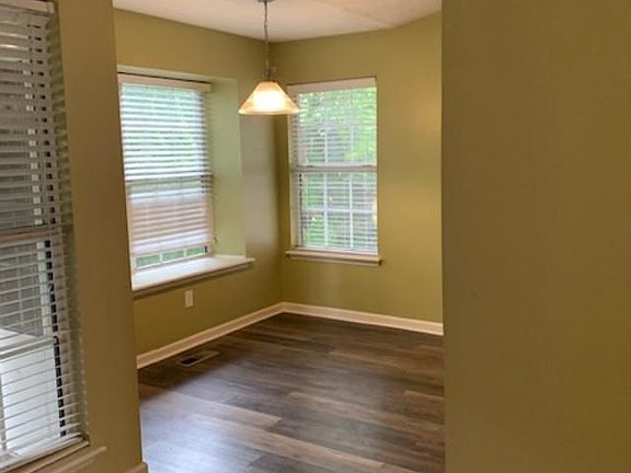 5th image of 3604-3604 Brookgreen Cir
