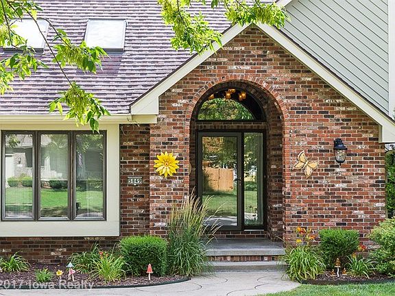 2nd image of 5849 S Winwood Dr