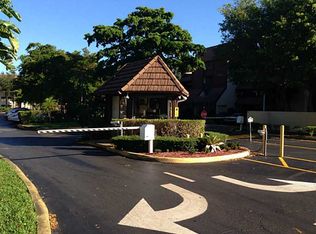 511 Ives Dairy Rd APT 103, North Miami Beach, FL 33179