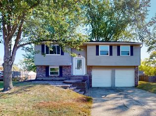 813 Kenmar Dr, Loveland, OH 45140