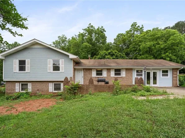 1783 Sherry Ln, Jonesboro, GA 30236