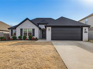 3009 Summer View Ave, Springdale, AR 72764