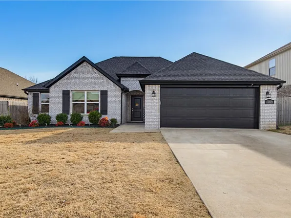3009 Summer View Ave, Springdale, AR 72764