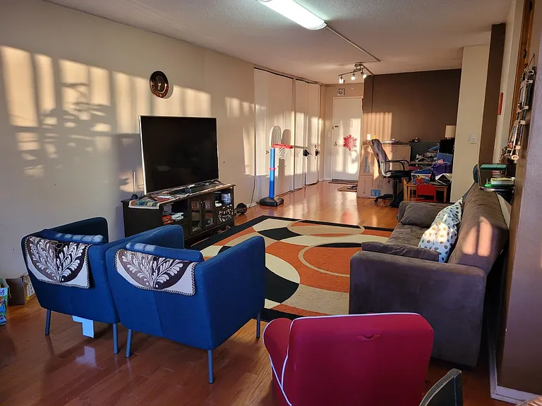 201 Saint Pauls Ave #1G — Photo 8