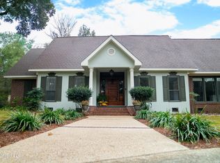 14188 Longwood Cir, Diberville, MS 39540