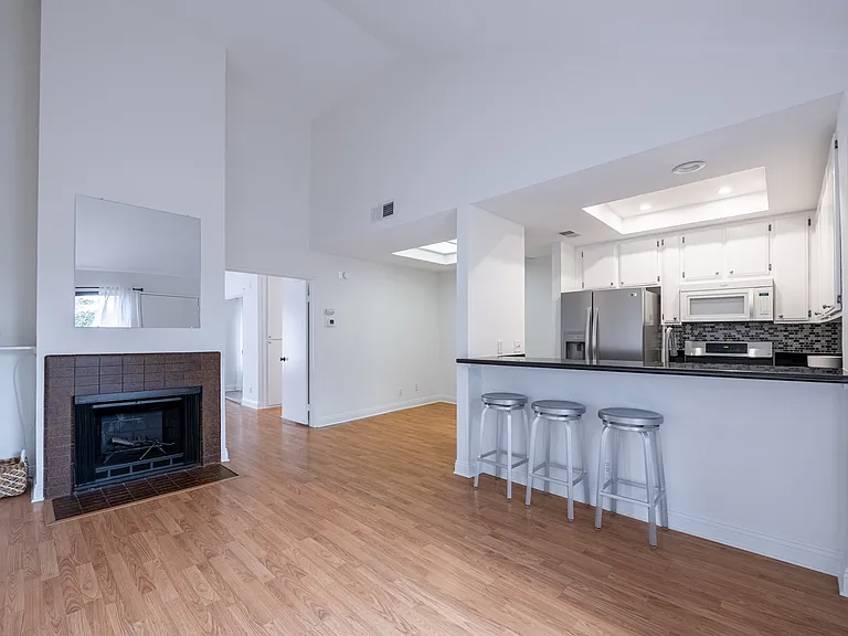 7225 Shoup Ave #17 — Photo 9