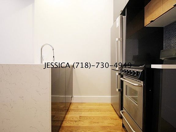 4th image of 679 Halsey St #2